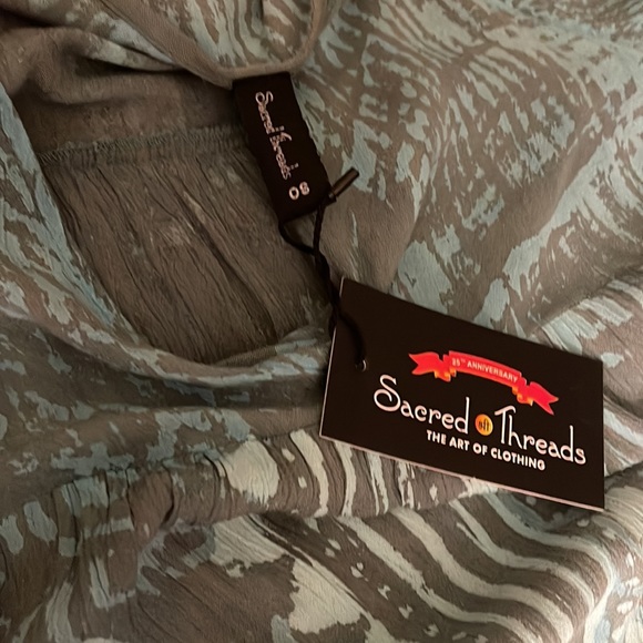 Sacred Threads Blouse.   ONESIZE.   BL/RD13.   222427 - Picture 3 of 5